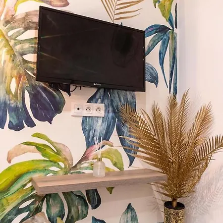 Cosy Au Coeur De L'ecusson - Arenes A 2 Min * Nîmes