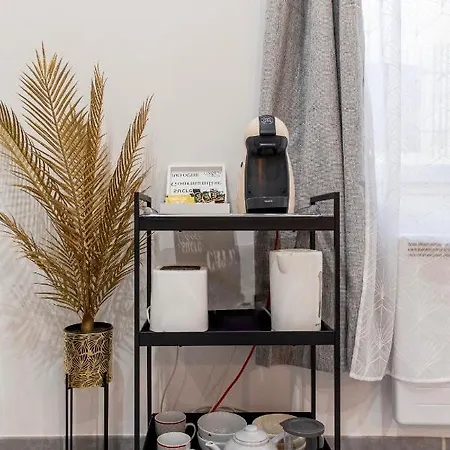 Cosy Au Coeur De L'ecusson - Arenes A 2 Min