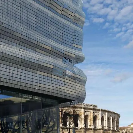 Cosy Au Coeur De L'ecusson - Arenes A 2 Min Daire